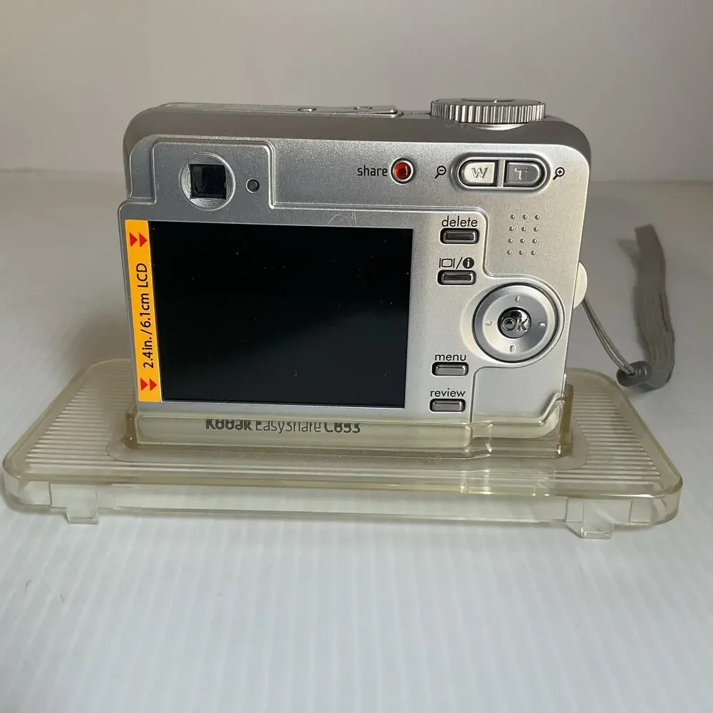 Kodak EasyShare C653 6.1MP Digital Camera Bundle SD Cards Case Tested Working